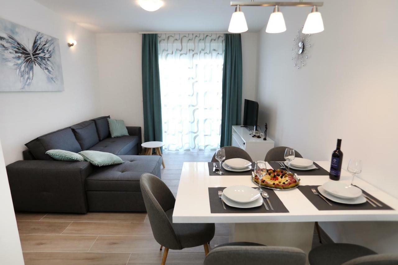 Apartment Little Marijeta Trogir Eksteriør billede