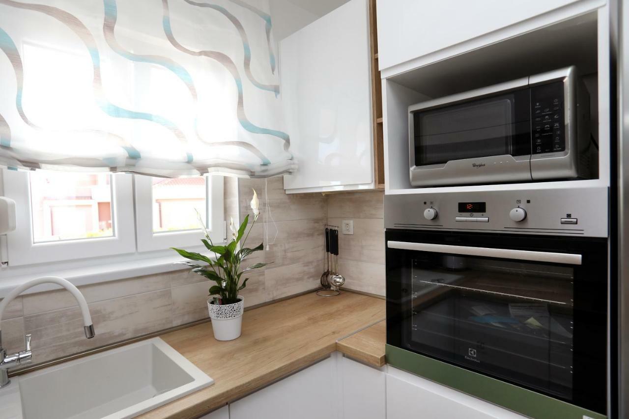 Apartment Little Marijeta Trogir Eksteriør billede