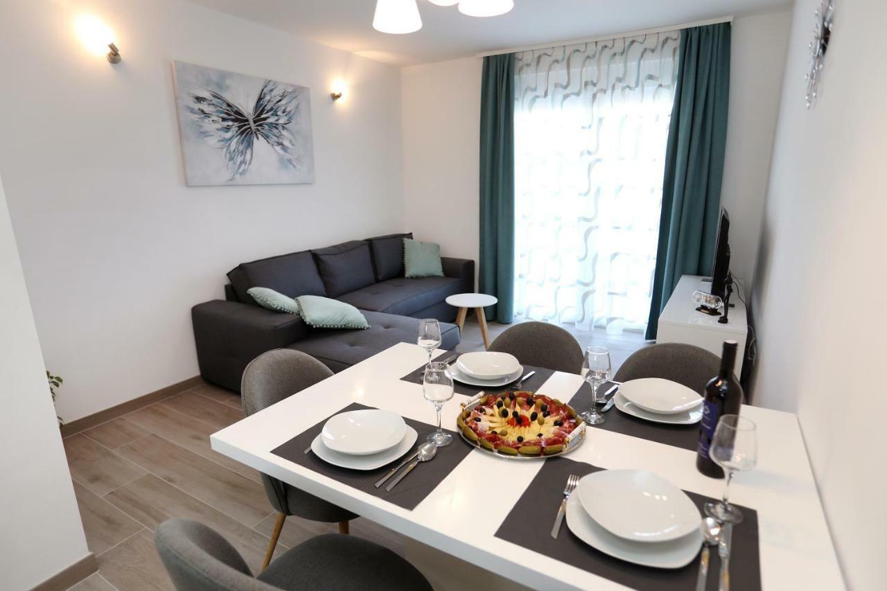 Apartment Little Marijeta Trogir Eksteriør billede